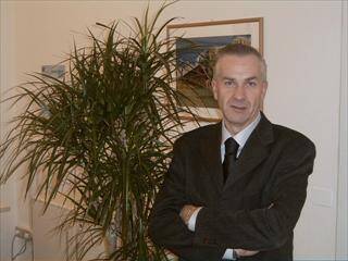 Collaborazione e coordinamento per la valorizzazione del popolo ladino Collaborazione e coordinamento per la valorizzazione del popolo ladino