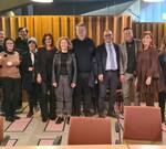 Immagine: firma accordo con i sindacati