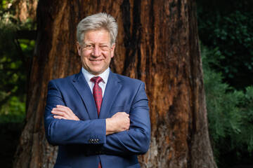 LOCHER: “IL FUTURO È NELLE VOSTRE MANI. ANDATE A VOTARE PER IL BENE DELLE NOSTRE COMUNITÀ”