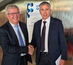 Immagine: Il direttore dell'Inps e l'assessore regionale Carlo Daldoss