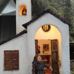 Immagine: la chiesa pronta per la Messa prima