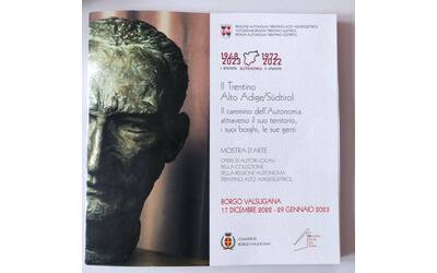 Immagine: la copertina del catalogo della mostra