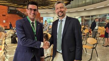 APERTO A TRENTO IL PRIMO CONVEGNO INTERNAZIONALE SULLA TOPONOMASTICA DELLE MINORANZE LINGUISTICHE ITALIANE APERTO A TRENTO IL PRIMO CONVEGNO INTERNAZIONALE SULLA TOPONOMASTICA DELLE MINORANZE LINGUISTICHE ITALIANE