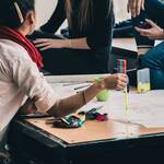 Immagine: people-2557396_1920